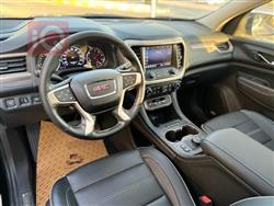 جي ام سي اكاديا